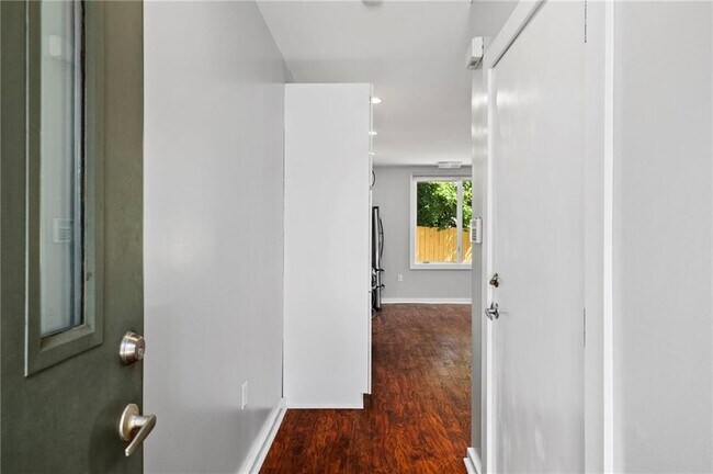 1344 Rietveld Row NW in Atlanta, GA - Building Photo - Building Photo