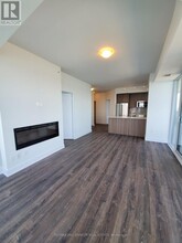 20-2120 Shore Breeze Dr in Toronto, ON - Building Photo - Building Photo