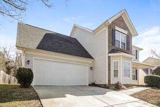 15252 Eric Kyle Dr in Huntersville, NC - Building Photo - Building Photo