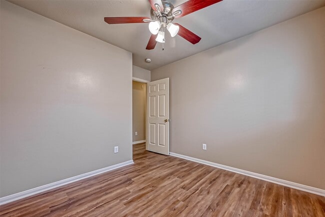 property at 911 Bent Sail Ln