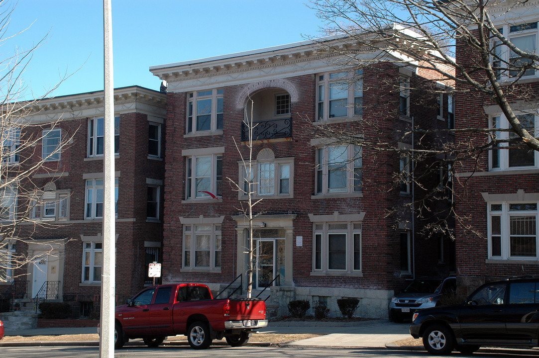 UE Apartments in Dorchester, MA - Building Photo