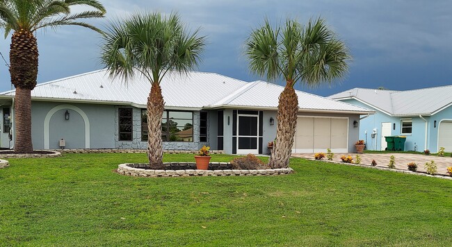property at 17026 Edgewater Dr