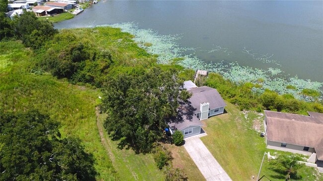 1204 Honeytree Ln W in Lakeland, FL - Building Photo - Building Photo