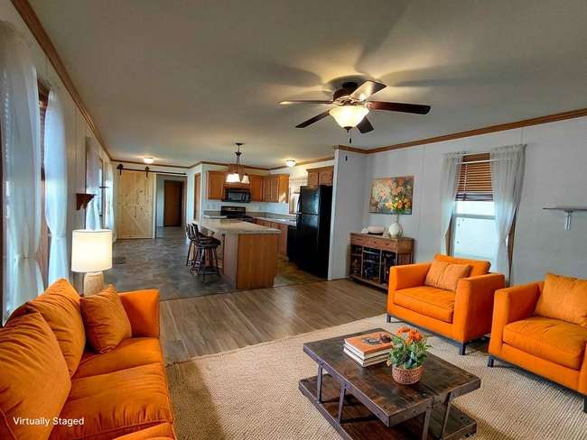 property at 2022 Mockingbird Pl NW
