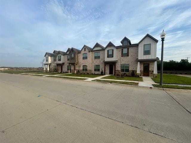 4001 Avion Dr in Sanger, TX - Building Photo - Building Photo