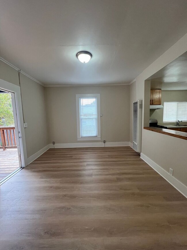 21 Pierson St-Unit -21 Pierson Street in Santa Rosa, CA - Foto de edificio - Building Photo