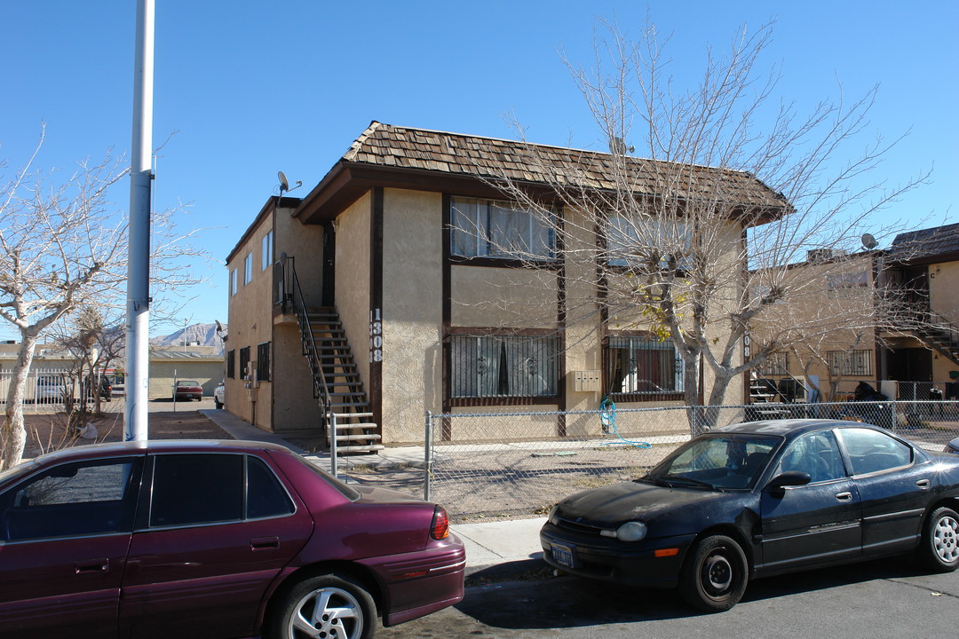 Stratton Gardens in Las Vegas, NV - Building Photo