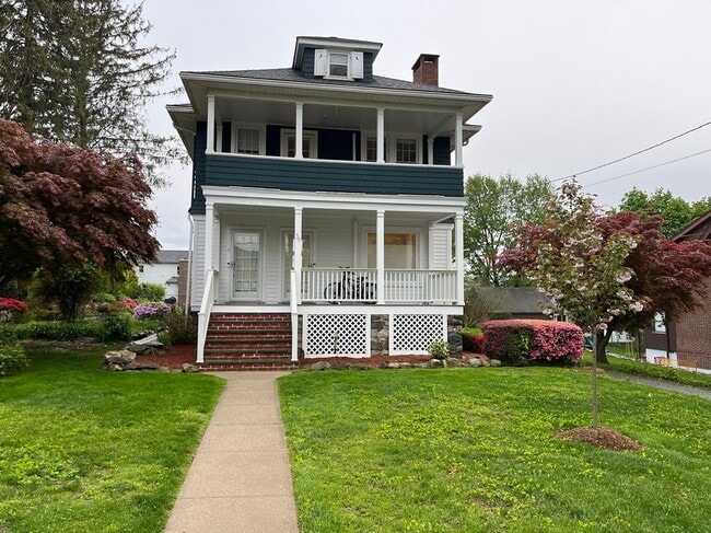 property at 36 Grand Blvd