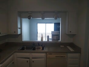 1763 7th Crompton Ct in Memphis, TN - Building Photo - Building Photo