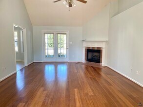 205 Ellicott Dr in Warner Robins, GA - Building Photo - Building Photo