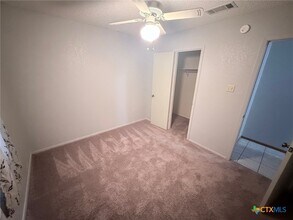 2502 Transit Dr in Killeen, TX - Building Photo - Building Photo