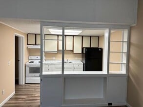 3705 Adkisson Dr in Cleveland, TN - Building Photo - Building Photo