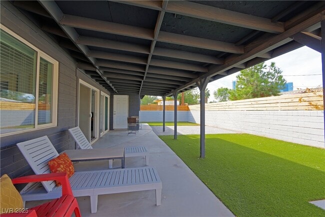 property at 2108 S 6th St