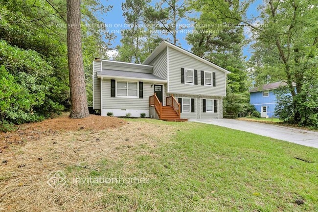 property at 3868 Burnt Leaf Ln SW