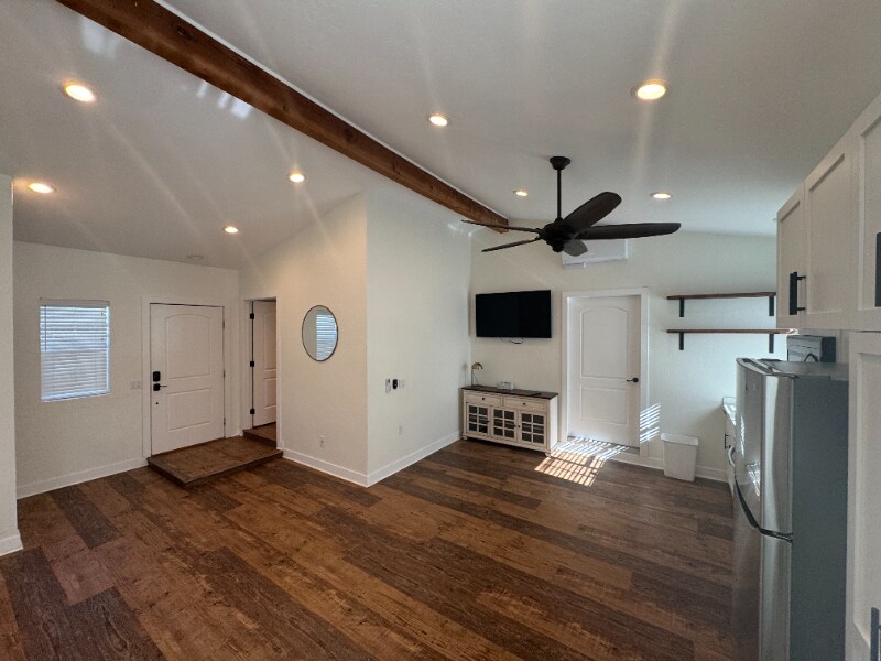 1208 Little Oaks Ln in Alpine, CA - Building Photo