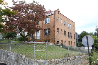 1909 2nd St Ne in Washington, DC - Building Photo - Building Photo