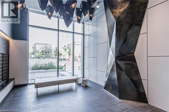 85 Duke St W in Kitchener, ON - Building Photo - Building Photo