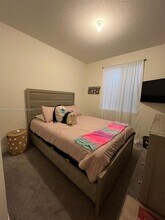 6455 NW 103rd Pl in Doral, FL - Building Photo - Building Photo