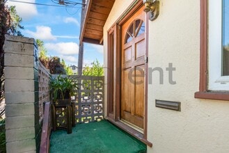 1240 Parker St in Berkeley, CA - Building Photo - Building Photo