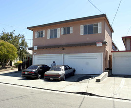 3614 Midvale Ave in Oakland, CA - Building Photo - Building Photo