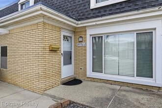 29792 City Center Dr in Warren, MI - Foto de edificio - Building Photo