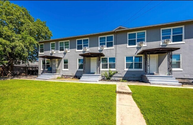 property at 245 Deerwood Dr