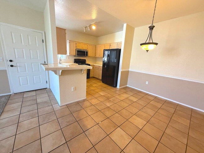 property at 1830 N Buffalo Dr