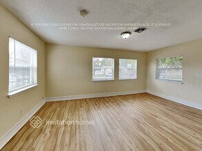 2450 NW 30th Way in Fort Lauderdale, FL - Building Photo - Building Photo