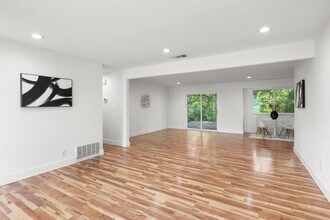 4604 Bundyhill Dr in Austin, TX - Building Photo - Building Photo