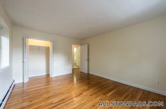 75 Gardner St, Unit 36 in Boston, MA - Building Photo - Building Photo