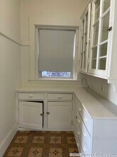 163 Summer St, Unit 25 in Somerville, MA - Foto de edificio - Building Photo