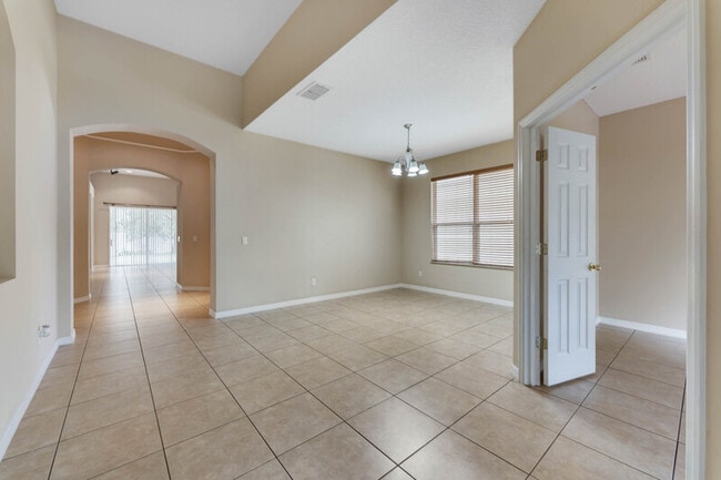 8116 Tumeric Ct in Orlando, FL - Building Photo - Building Photo
