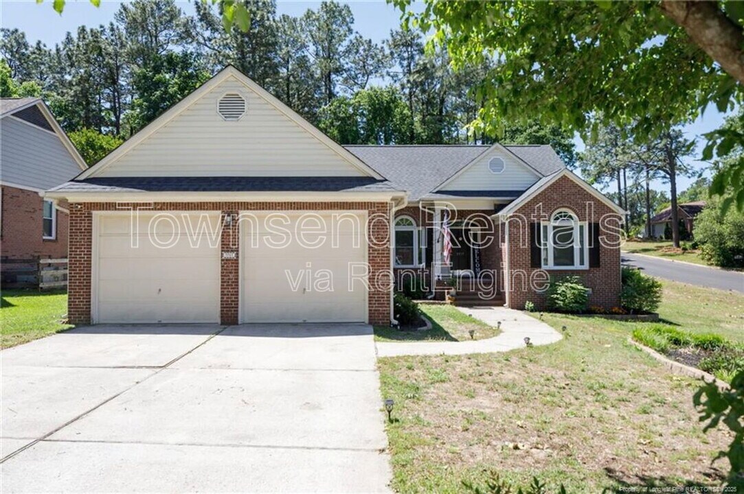 5517 Kenmure Pl in Fayetteville, NC - Building Photo