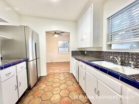 2605 14th St in Santa Monica, CA - Building Photo