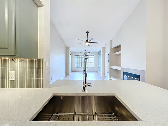 13103 Mulberry Park Dr in Orlando, FL - Building Photo - Building Photo