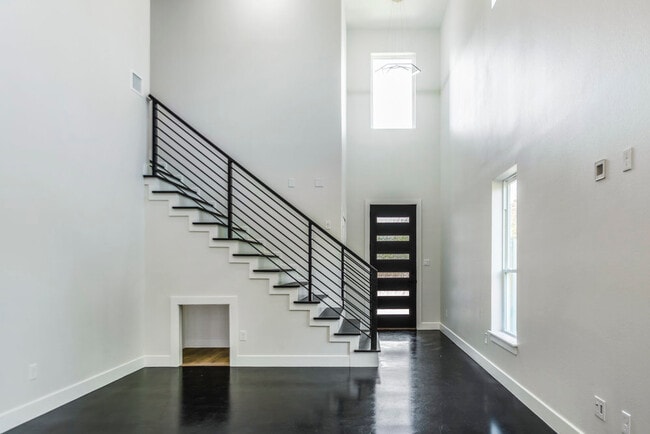 1832 Carver Ave in Fort Worth, TX - Building Photo - Building Photo