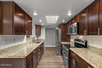 6020 N 81st St in Scottsdale, AZ - Building Photo - Building Photo