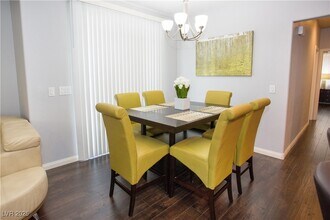 6250 W Arby Ave in Las Vegas, NV - Building Photo - Building Photo