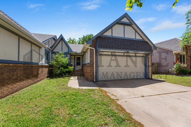 property at 10527 W Texas St