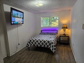 25058 180th Ave SE in Covington, WA - Foto de edificio - Building Photo