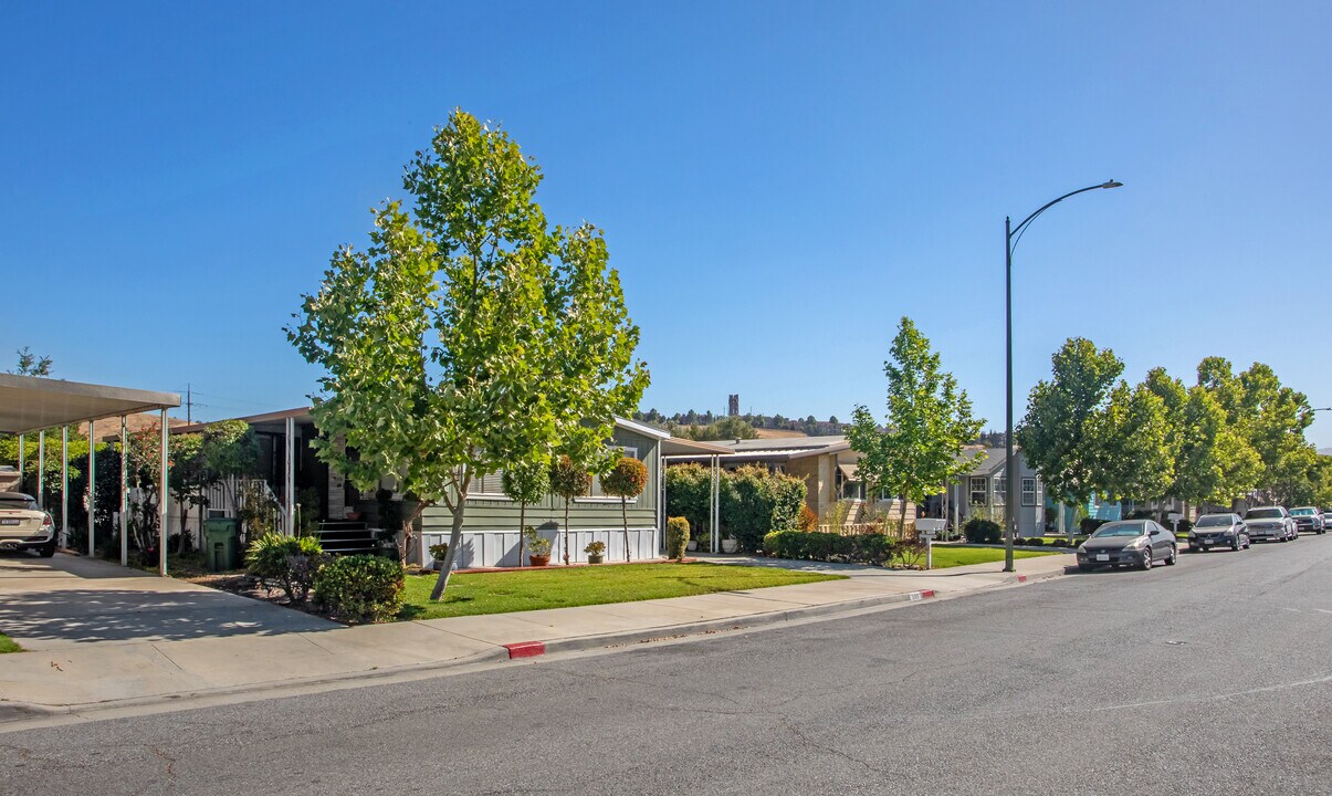 Mountain Shadows Mobile Home Park in San Jose, CA - Building Photo