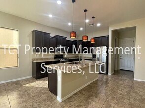 5649 E Desert Forest Trail in Cave Creek, AZ - Building Photo - Building Photo