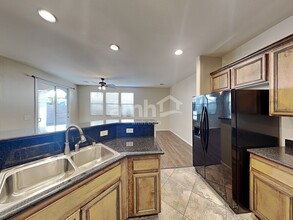 1552 Sea Sunset Ct in Henderson, NV - Building Photo - Building Photo