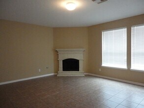 11107 Lori Falls Ct in Houston, TX - Building Photo - Building Photo