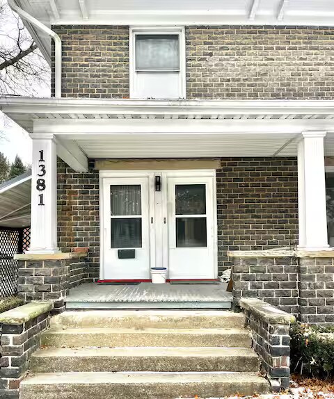 1381 Madison Ave, Unit REAR in Wooster, OH - Foto de edificio