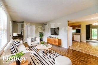 161 Greenlake St, Unit 2-218 in Galloway, OH - Building Photo - Building Photo