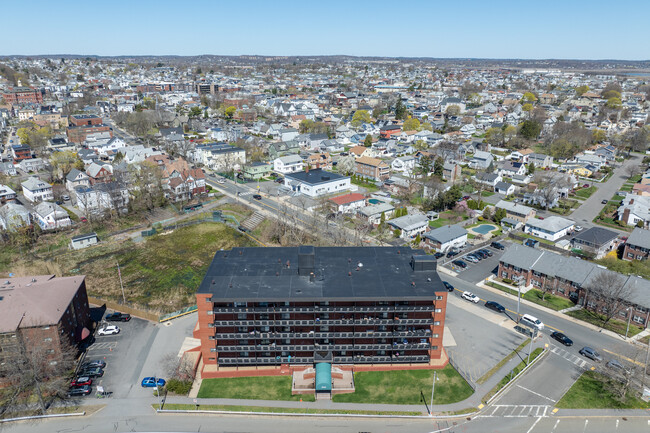 Parkway Estates in Revere, MA - Building Photo - Building Photo