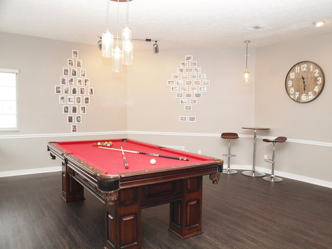 Fox Chase North in Cincinnati, OH - Building Photo - Interior Photo