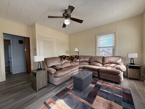 400 Maple St in Manchester, PA - Foto de edificio - Building Photo