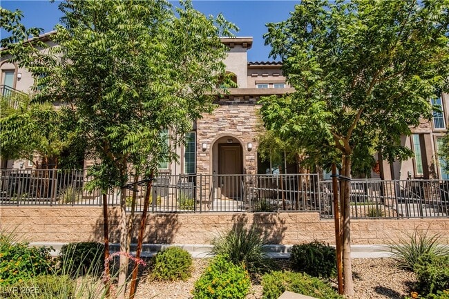property at 10557 Ridge Glow Ave